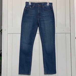 ** BOGO 50% OFF** Men’s Str. Leg, Med. Wash Jeans-Size 29x30- XS- EUC
